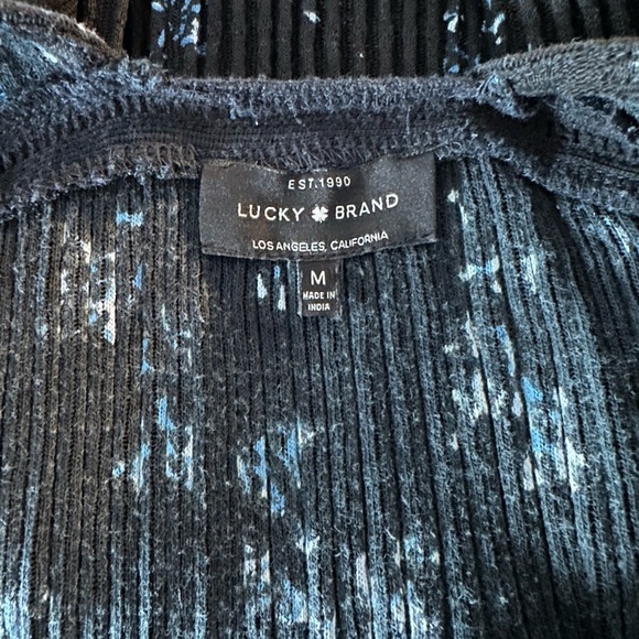 Lucky Long Sleeve Top Size Medium - Picture 6 of 10